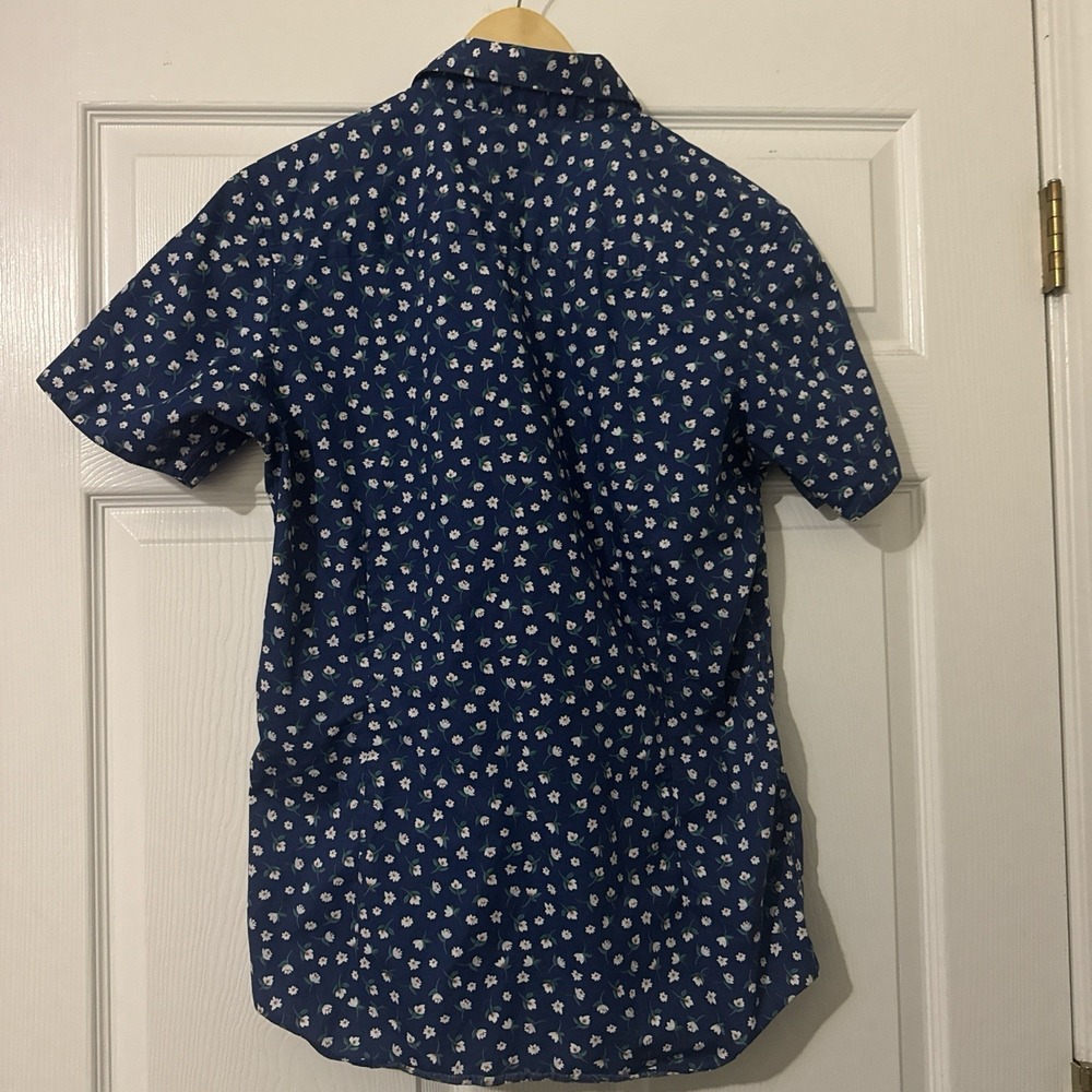 Next Men's Floral Button Down Shirt Size Medium Slim Fit - Picture 3 of 3